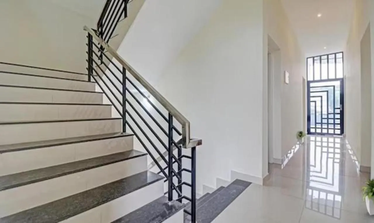 Fabexpress Majestic Abode Inn Trippapur